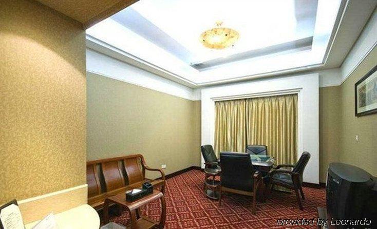 Hongshan Hotel Wuhan Exterior photo