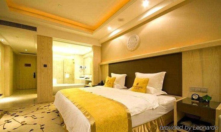 Hongshan Hotel Wuhan Exterior photo