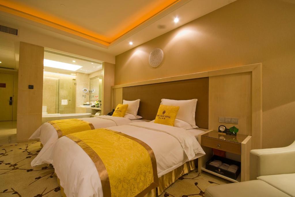 Hongshan Hotel Wuhan Room photo